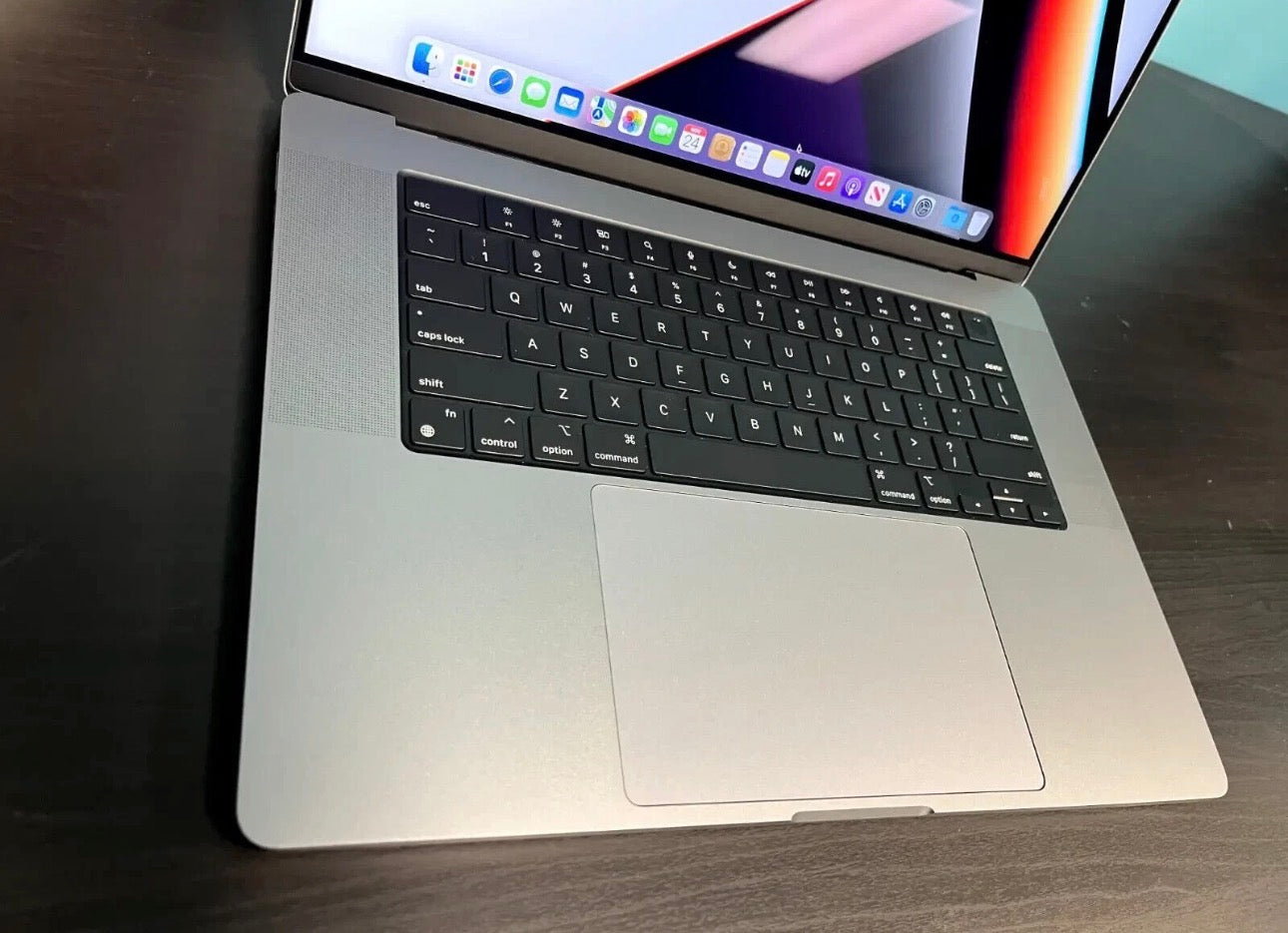 MacBook Pro 16" M1 Pro 3.2GHz - MASSIVE 1TB SSD 16-Core GPU MK1F3LLA 32GB RAM (Refurbished)