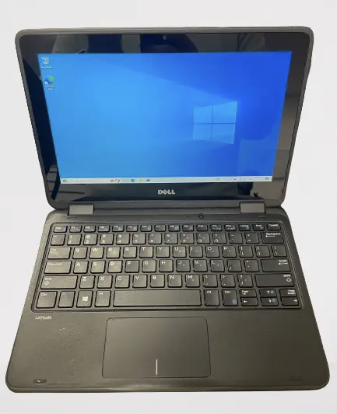 Dell Latitude 3189 Intel N4200 4GB RAM 128GB SSD Win10Home W/Charger