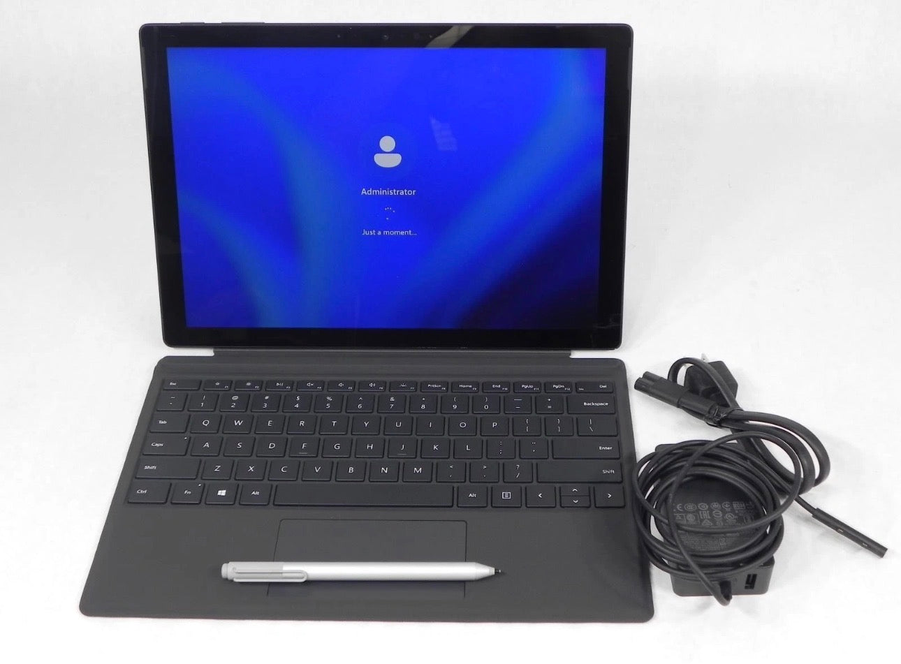 MICROSOFT SURFACE PRO 5 1796 i5-7300U 2.6GHz 256GB SSD 8GB EXCELLENT COND. WIN11
