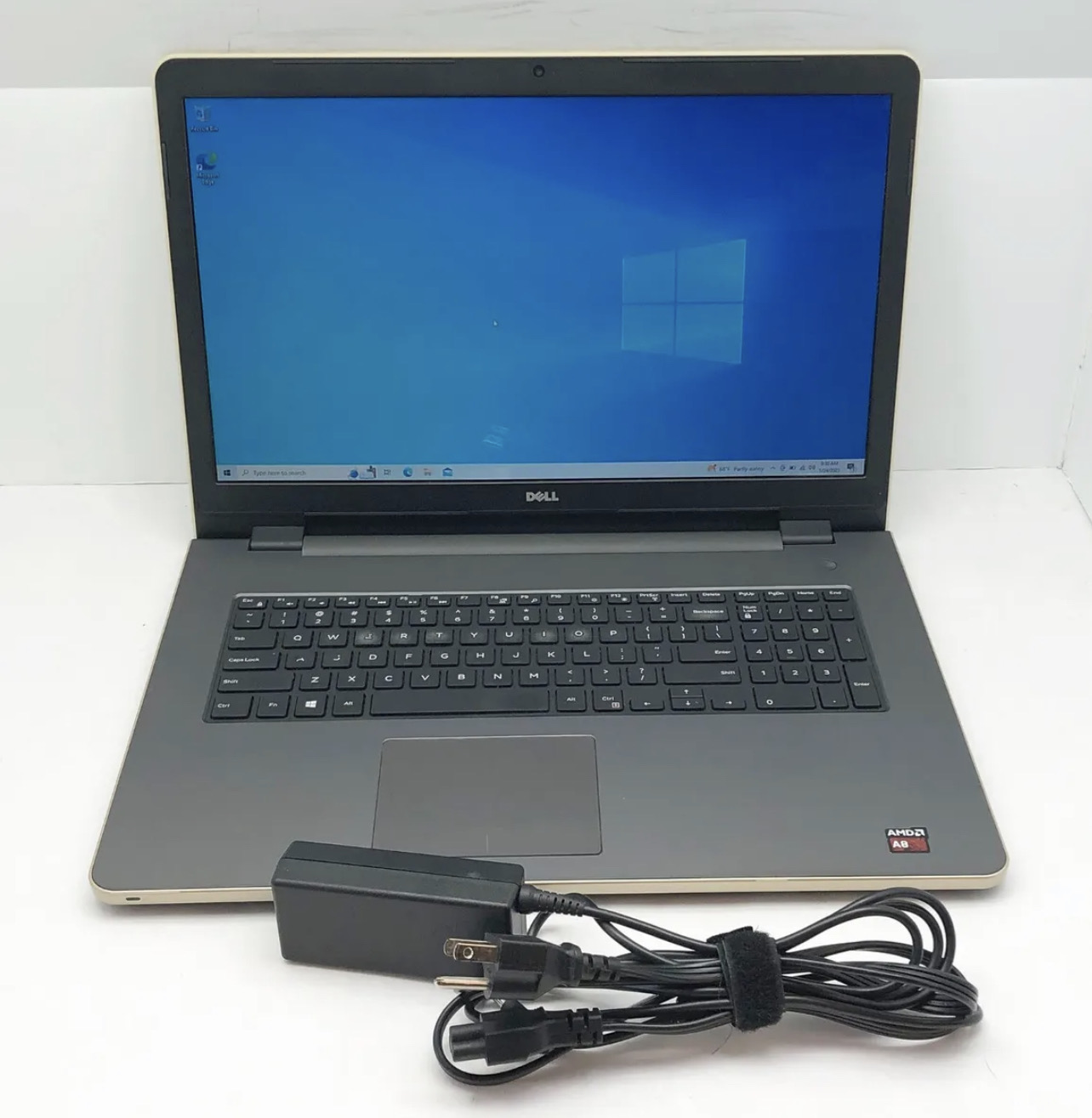 Dell Inspiron 5755 17.3" Laptop AMD A8-7410APU 2.20GHz 8GB RAM 250GB SSD