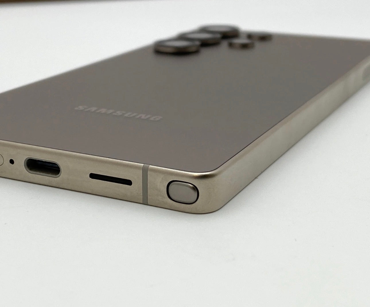 Samsung Galaxy S25 Ultra SM-S938U - 256GB - Titanium Gray (Unlocked) - New sealed