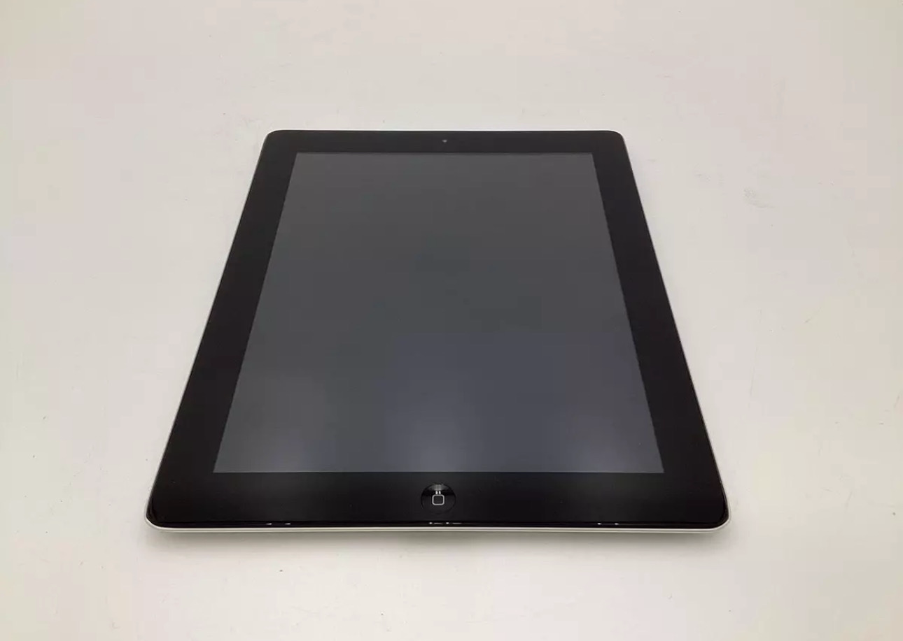 APPLE A1395 iPad 2nd Gen 9.7' 16GB Wi-Fi - MC769LL/A - Black