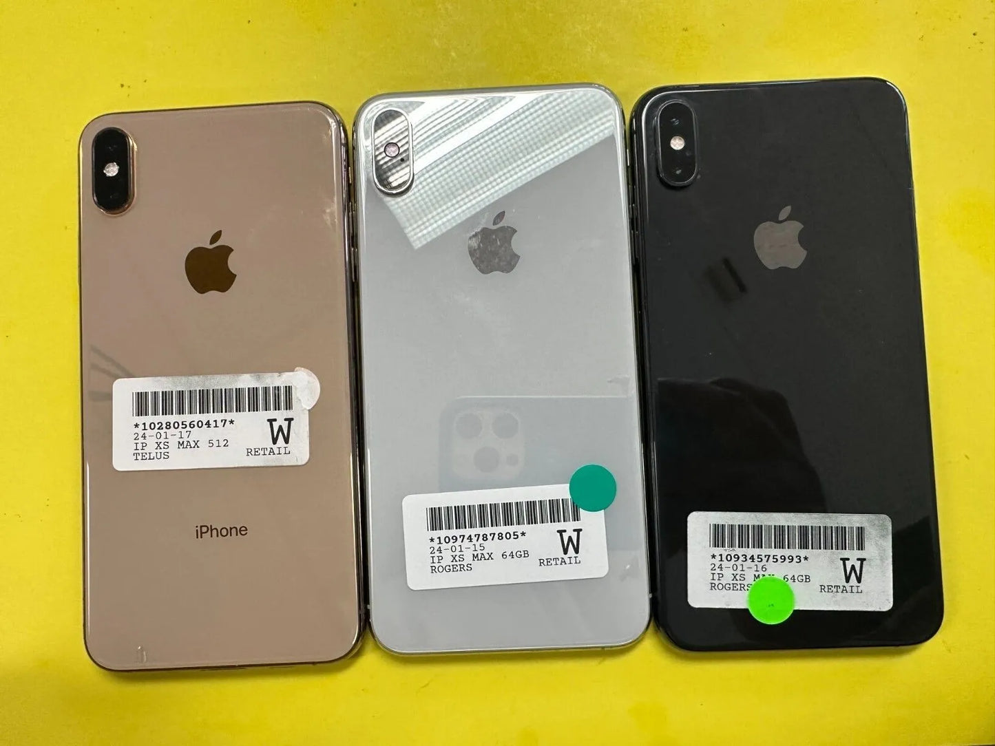 iPhone XS Max 64GB (GSM Unlocked) Used Good Conditions
