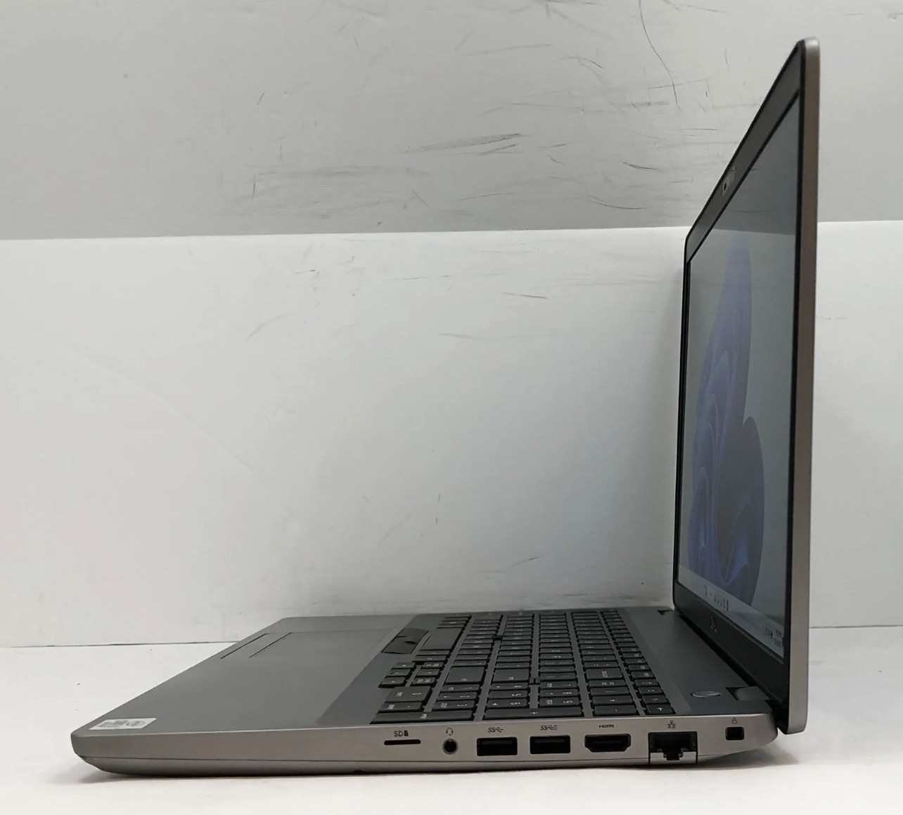 Dell Precision 3551 15.6" Laptop Intel i7-10750H 2.60GHz 32GB RAM 512GB SSD