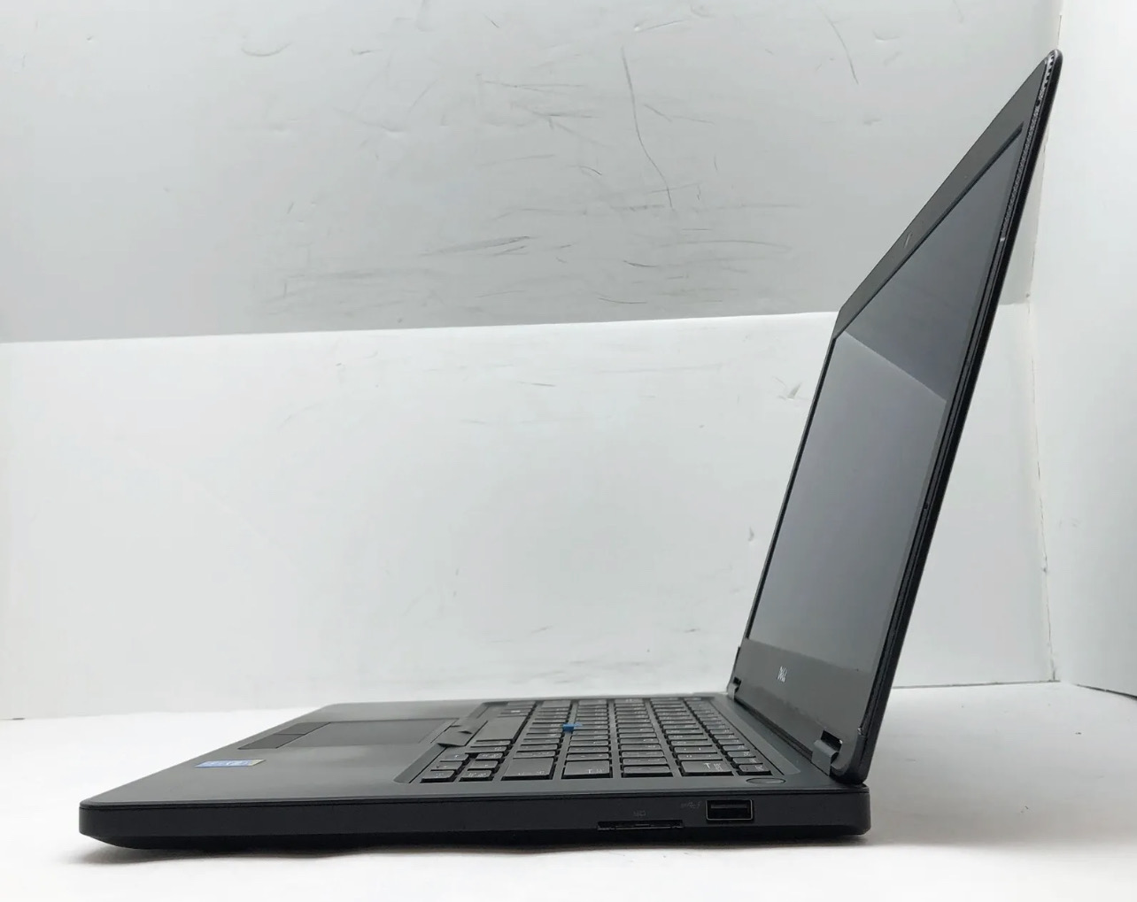 Dell Latitude E5450 14" Laptop Intel i7-5600U 2.60GHz 8GB RAM 256GB SSD NVIDIA