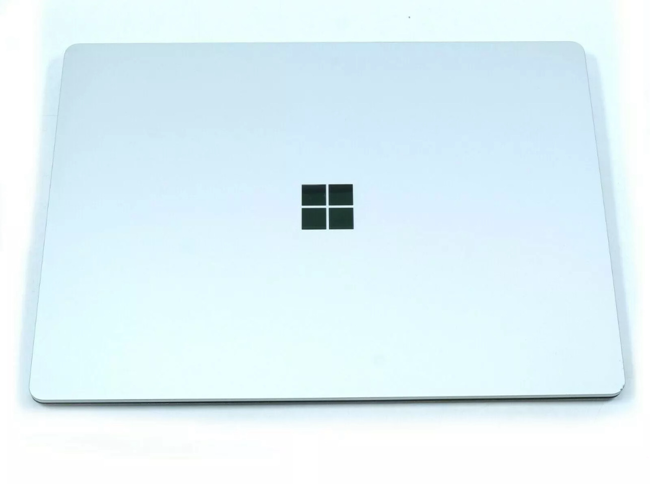 Microsoft Surface Laptop 2 1769 13.5" i7-8650U 1.9GHz 8GB RAM 256GB SSD