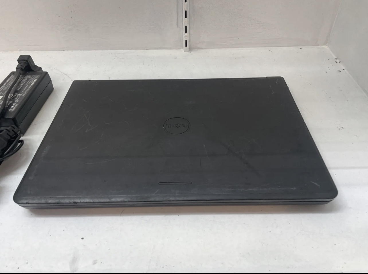 Dell Latitude 3160 11.6 Touchscreen Intel 1.60GHz 4GB 128GB Windows 10