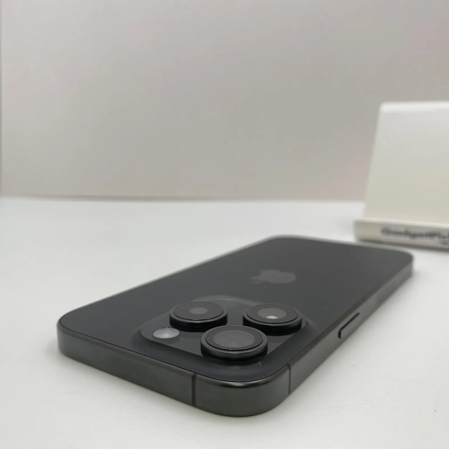 Apple iPhone 15 Pro - 256GB - Black Titanium (Unlocked) - Open Box