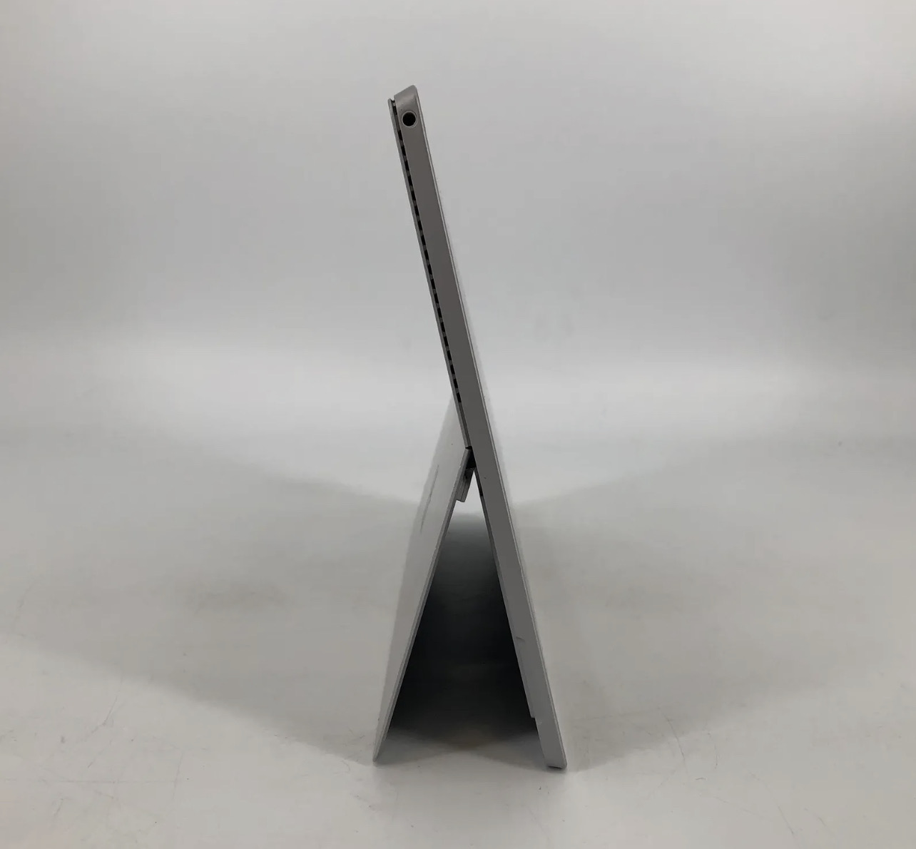 Microsoft Surface Pro 4 12.3" Silver 2.4GHz i5-6300U 8GB 256GB Fair - Bad Touchscreen