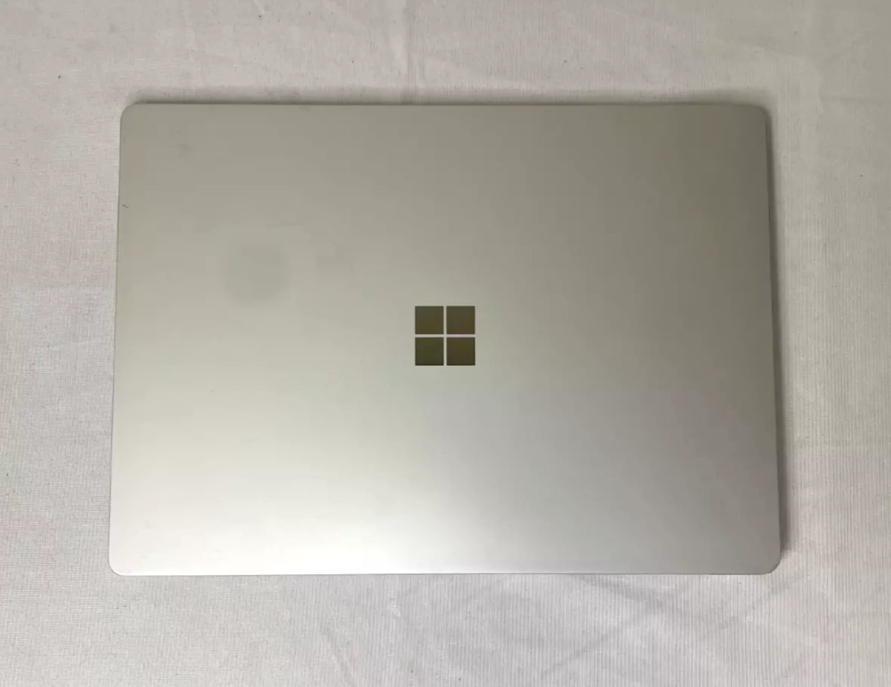 Microsoft Surface Laptop 2 13.5" i5-8350U 8GB RAM 256GB SSD Model 1769