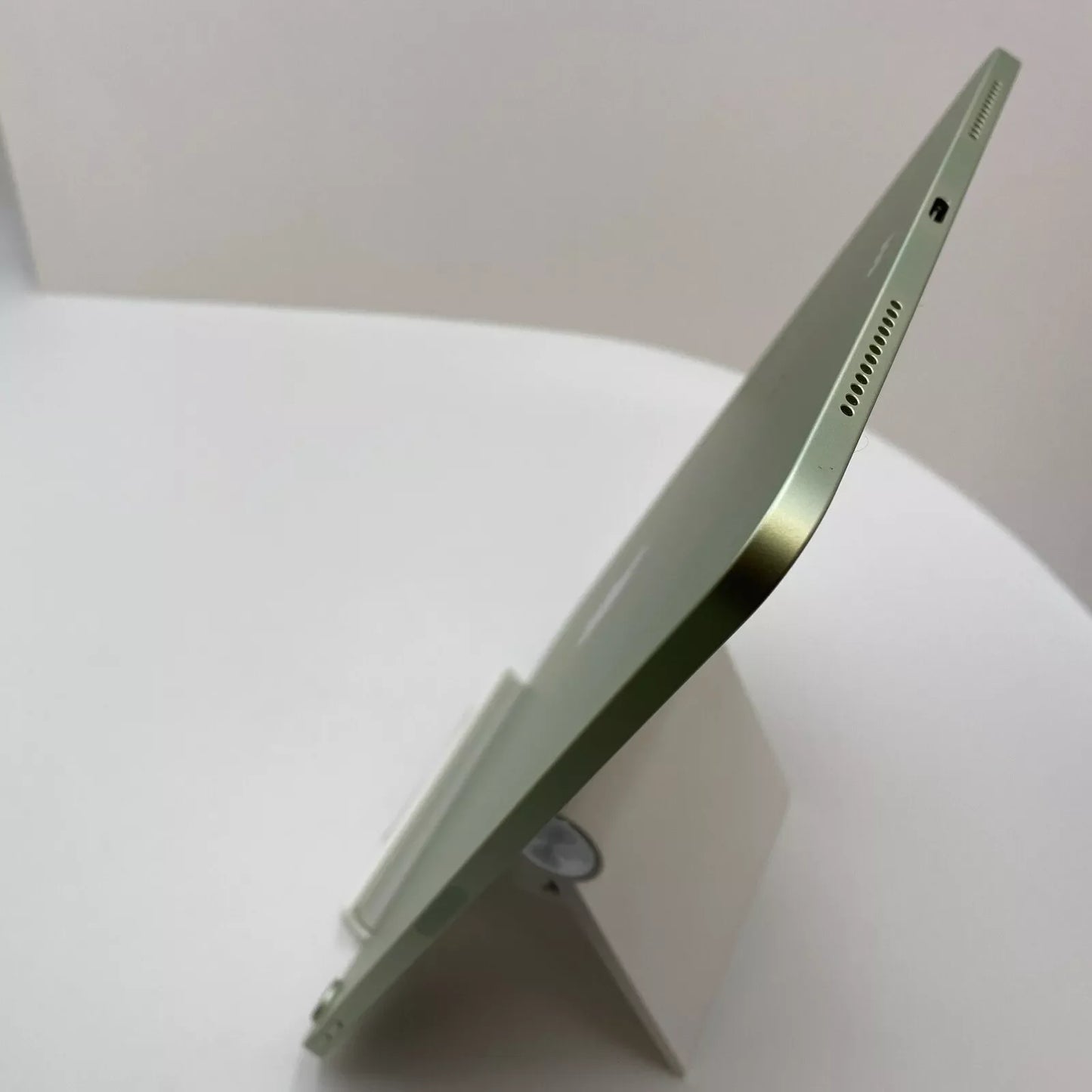 Apple iPad Air 4th Gen. 256GB, Wi-Fi, 10.9 - Green A2316 - Open Box