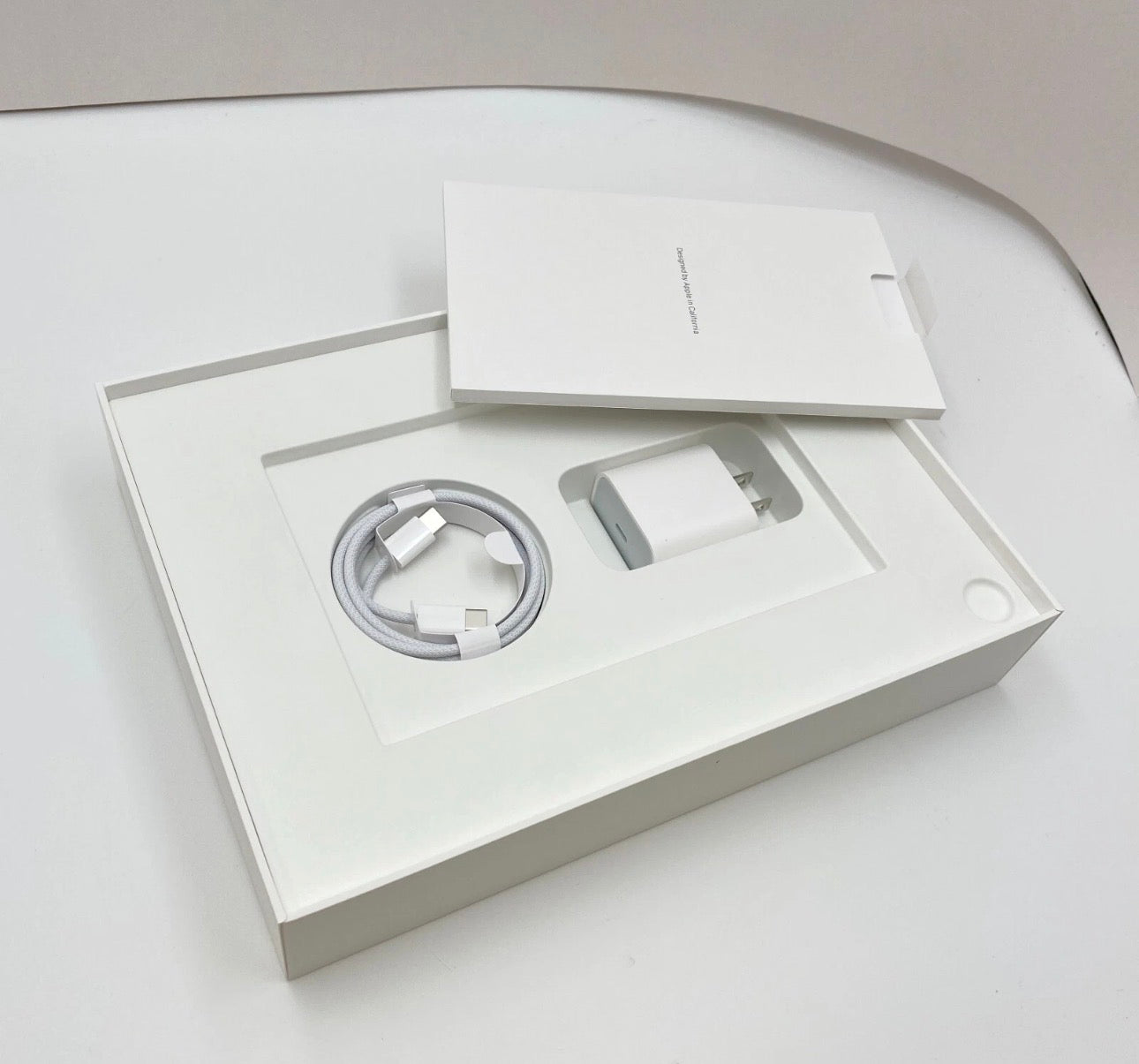 Apple iPad Air 11" - 256GB - M3, 2025 - Wi-Fi - Space Gray A3266 - Open Box