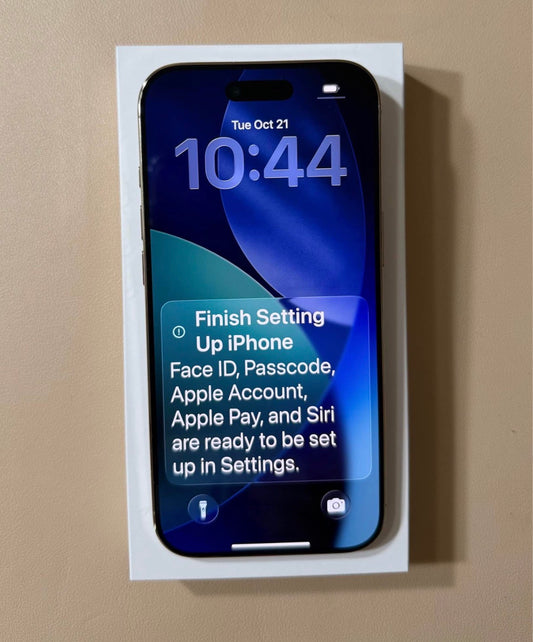 Apple iPhone Air 256GB eSIM Unlocked (Open Box)