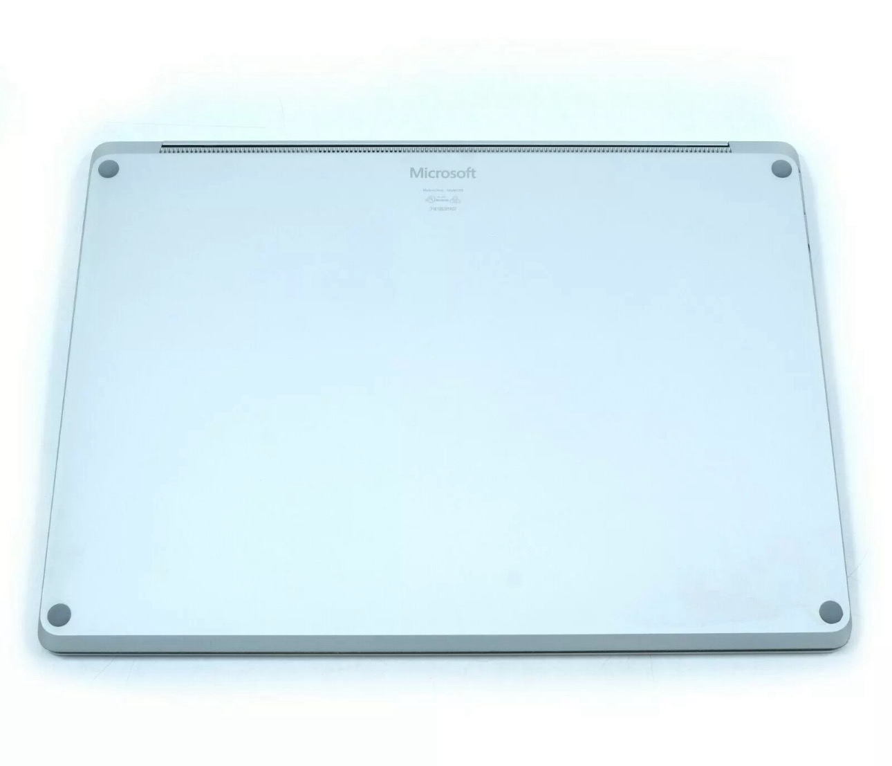 Microsoft Surface Laptop 2 1769 13.5" i7-8650U 1.9GHz 8GB RAM 256GB SSD