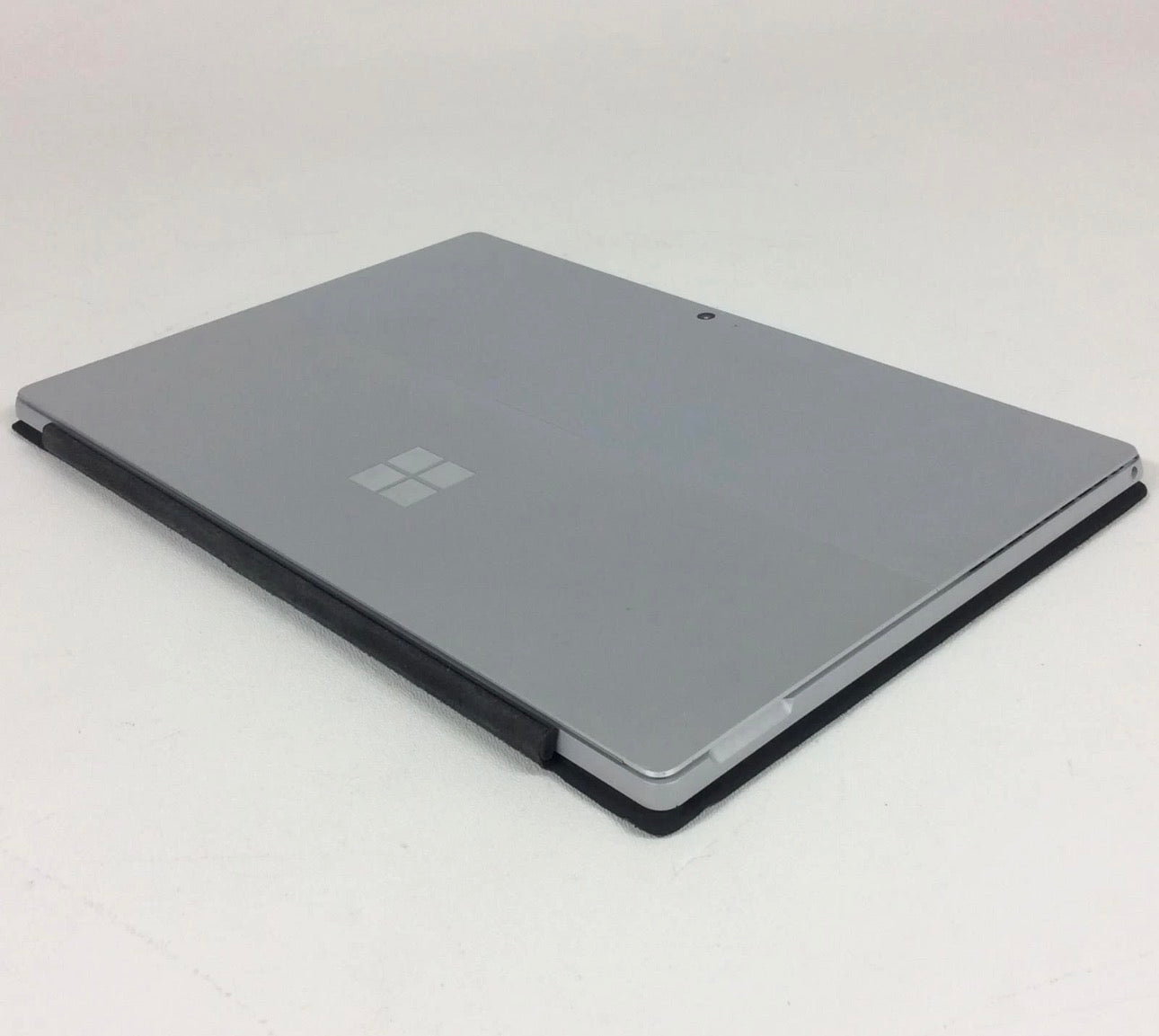 Microsoft Surface Pro 5 LTE (1807) 12.3 inch - Intel i5-7300U, 8GB RAM, 256GB SSD (used)