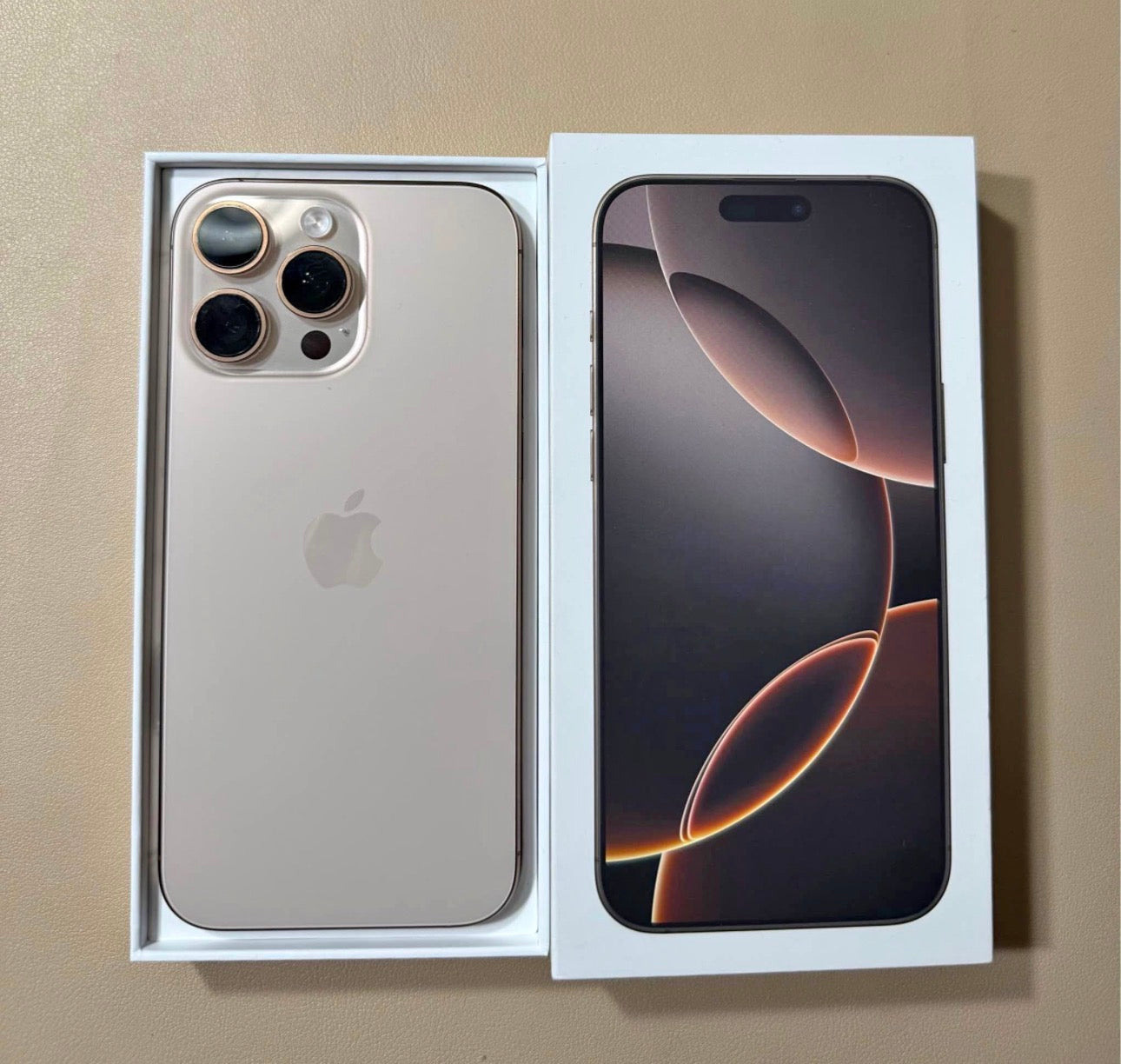 Apple iPhone 16 Pro Max 256GB Unlocked Battery 100% (Used)