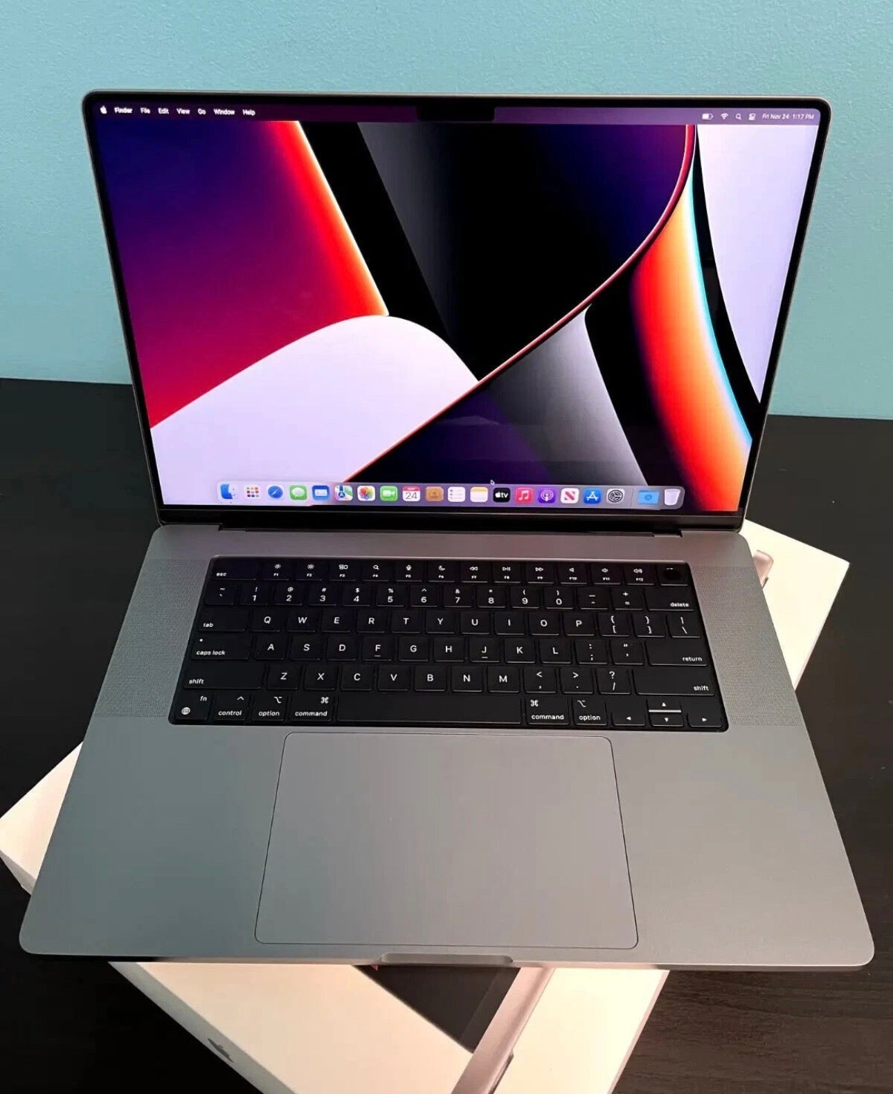 MacBook Pro 16" M1 Pro 3.2GHz - MASSIVE 1TB SSD 16-Core GPU MK1F3LLA 32GB RAM (Refurbished)